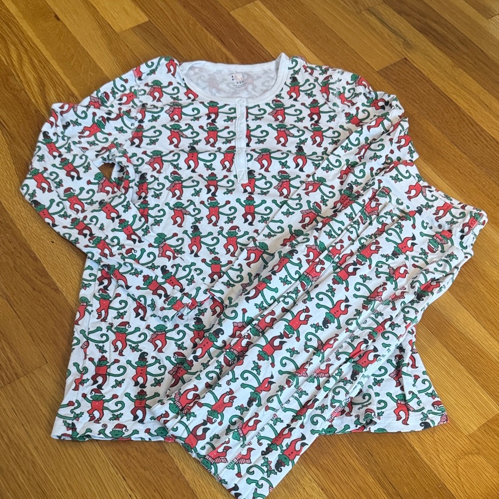 EUC WORN ONCE LIMITED Roller Rabbit MERRY MONKEYS Christmas Monkey Print